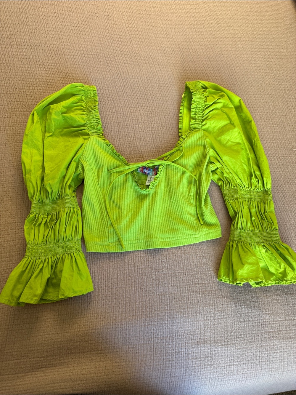 Urban Outfitters Green Puff-Sleeve Crop Top